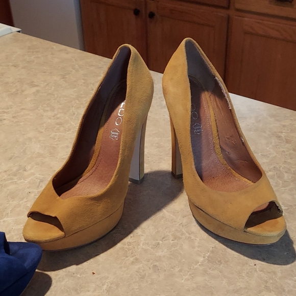 Aldo platform suede heels - Picture 3 of 6